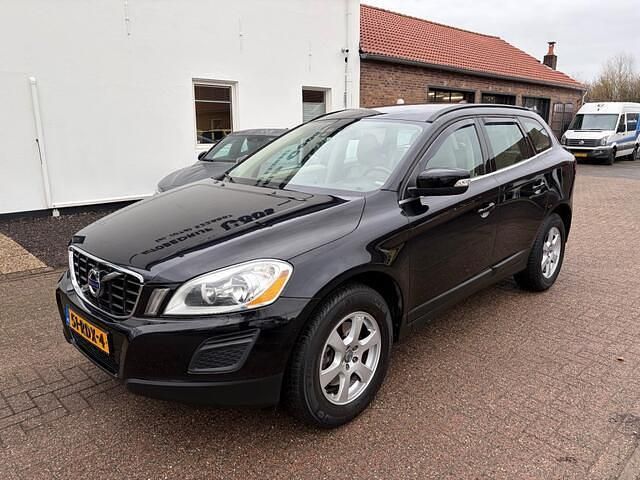 Zwart Gebruikt 2011 Volvo XC60 Momentum SUV | € 13.995 (Eerlijke prijs) - Afbeelding 1/4