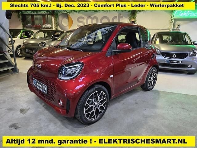 Rood Gebruikt 2023 Smart ForTwo Electric Drive Hatchback | € 17.950 (Duur) - Afbeelding 1/4