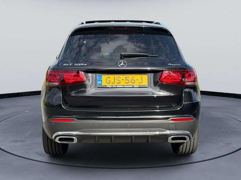 Occasion Mercedes GLC300e AMG Line Premium Plus 211 PK (155 kW) 2020 Zwart SUV