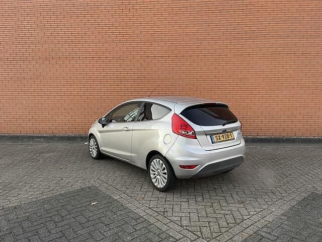 Occasion Ford Fiesta Ghia 97 PK (71 kW) 2009 Grijs Hatchback