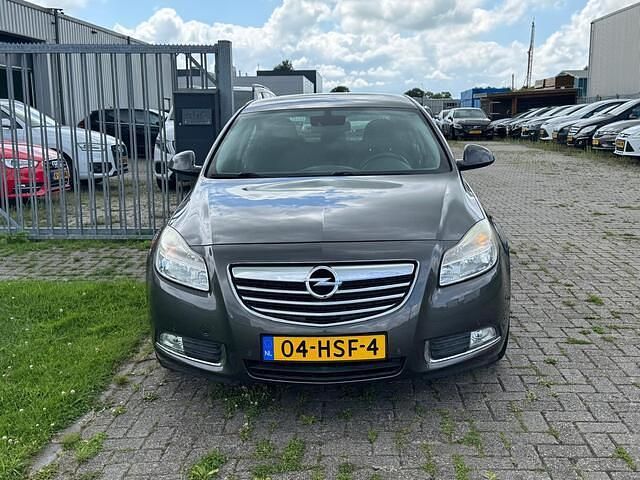 Occasion Opel Insignia Edition 140 PK (102 kW) 2009 Grijs Sedan