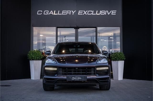 Occasion Porsche Cayenne Turbo GT Sport 640 PK (470 kW) 2021 Bruin (metallic) SUV