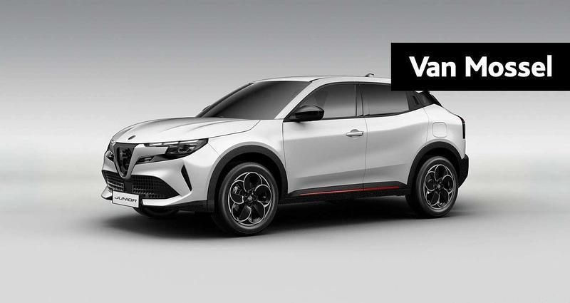 Nieuw 2024 Alfa Romeo Junior Edizione Speciale SUV | € 41.321 (Eerlijke prijs) - Afbeelding 1/4