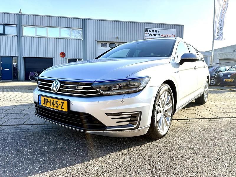 Occasion VW Passat Highline 218 PK (160 kW) 2015 Grijs Stationwagen