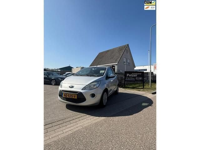 Grijs Gebruikt 2011 Ford Ka Limited Hatchback | € 2.950 (Eerlijke prijs) - Afbeelding 1/4