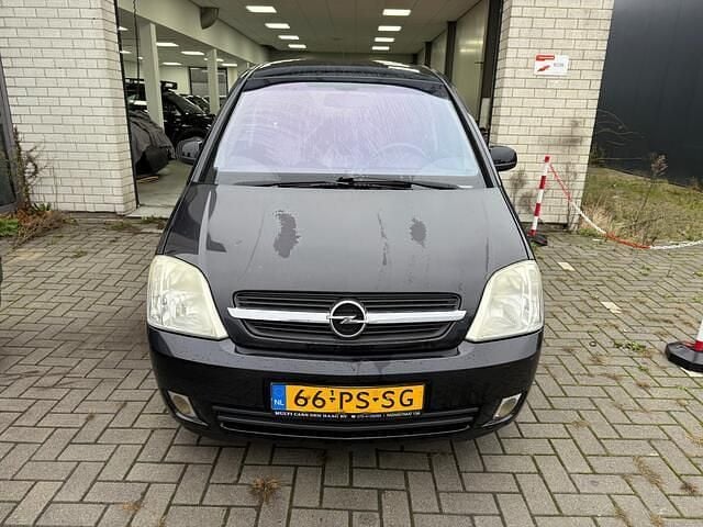 Zwart Occasion 2004 Opel Meriva Cosmo MPV | € 1.499 (Eerlijke prijs) - Afbeelding 1/4