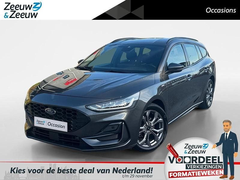 Grijs Gebruikt 2023 Ford Focus ST-Line Stationwagen | € 22.950 (Eerlijke prijs) - Afbeelding 1/4