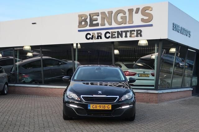 Occasion Peugeot 308 SW 120 PK (88 kW) 2015 Zwart Stationwagen