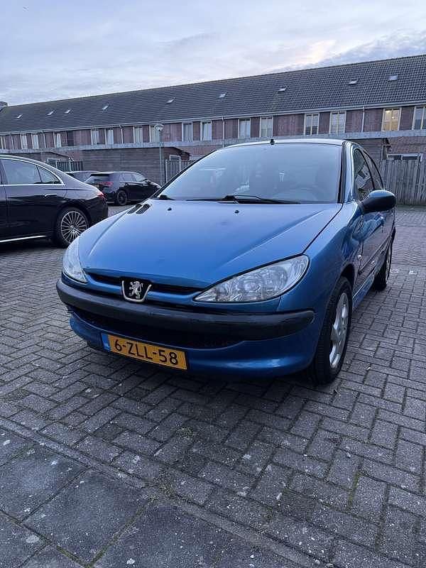 Occasion Peugeot 206 60 PK (44 kW) 2004 Blauw Hatchback