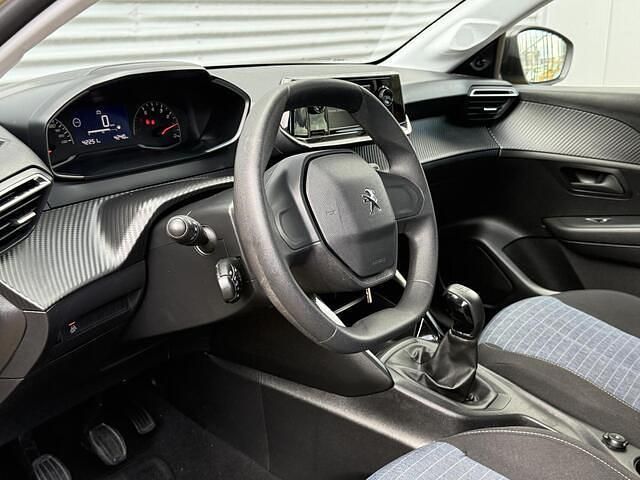 Occasion Peugeot 208 Active 75 PK (55 kW) 2021 Geel Hatchback