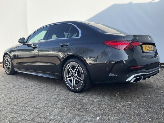 Occasion Mercedes C220 AMG line 220 PK (161 kW) 2024 Grijs, metallic lak Sedan