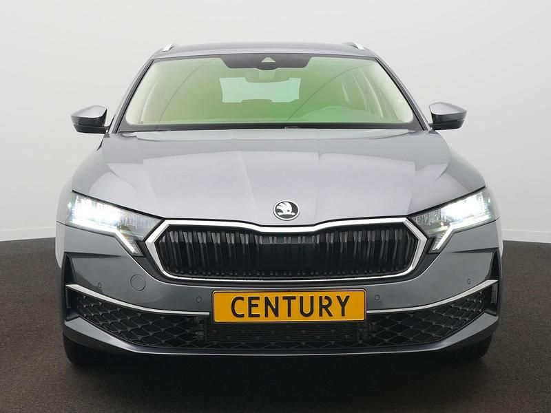 Occasion Skoda Octavia Selection 2026 Grijs Stationwagen