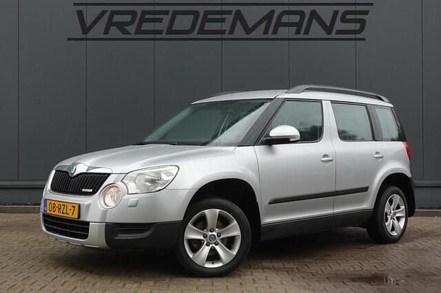Grijs Gebruikt 2011 Skoda Yeti GreenLine SUV | € 4.950 (Eerlijke prijs) - Afbeelding 1/4
