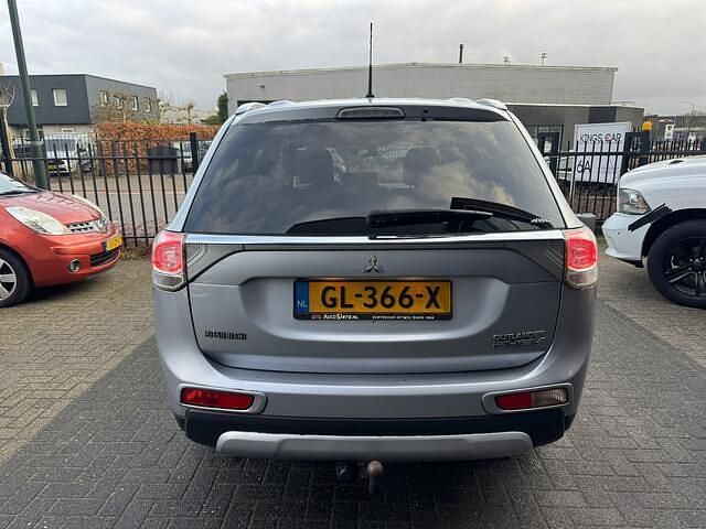 Occasion Mitsubishi Outlander Edition 121 PK (88 kW) 2015 Grijs SUV