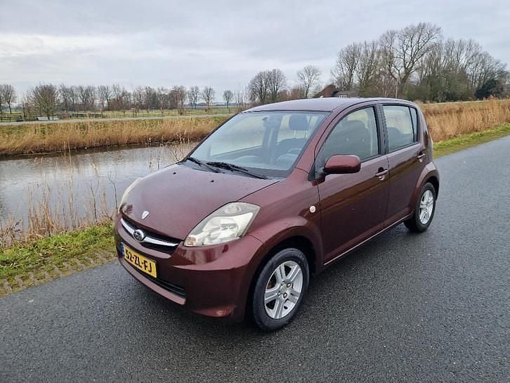 Occasion 2008 Subaru Justy Hatchback | € 1.950 (Eerlijke prijs) - Afbeelding 1/4