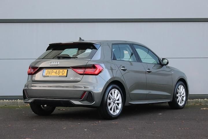 Occasion Audi A1 Sportback Advanced 116 PK (85 kW) 2024 Grijs Hatchback