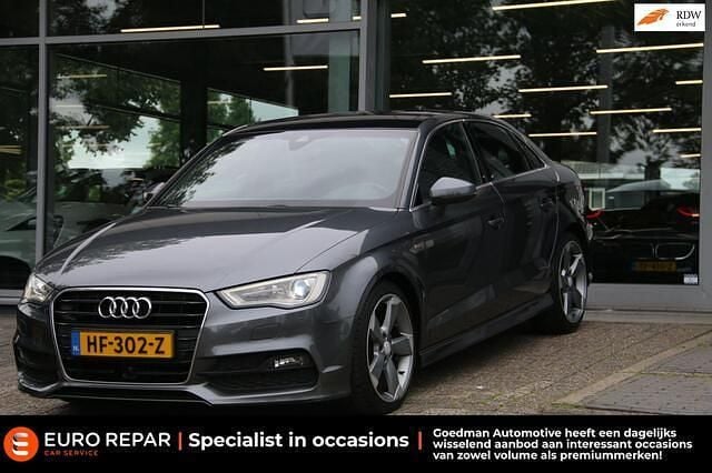 Grijs Gebruikt 2015 Audi A3 Ambition Sedan | € 12.995 (Eerlijke prijs) - Afbeelding 1/4