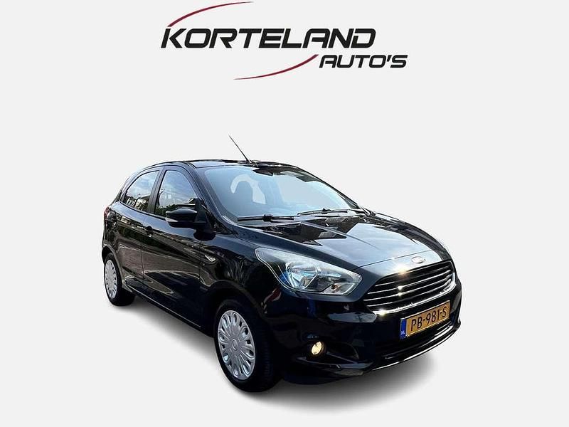 Zwart Gebruikt 2017 Ford Ka Trend Hatchback | € 8.950 (Eerlijke prijs) - Afbeelding 1/4