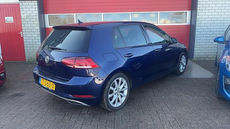 Occasion VW Golf VII Comfortline 2018 Blauw Hatchback