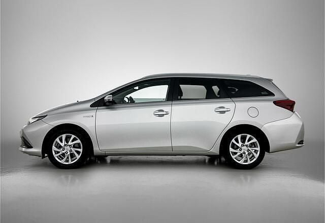 Occasion Toyota Auris Touring Sports Executive 136 PK (100 kW) 2016 Grijs (metallic) Stationwagen