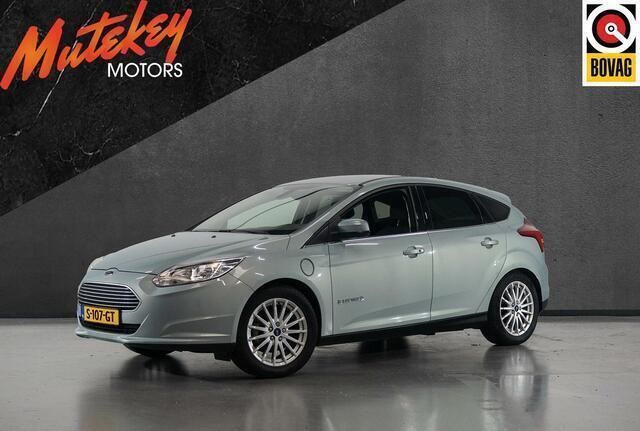 Groen Gebruikt 2013 Ford Focus Electric Titanium Hatchback | € 8.995 - Afbeelding 1/4