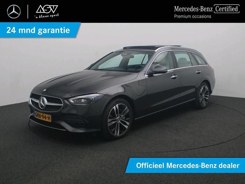 Grijs Gebruikt 2024 Mercedes C300 Luxury Stationwagen | € 42.880 (Goede deal) - Afbeelding 1/4