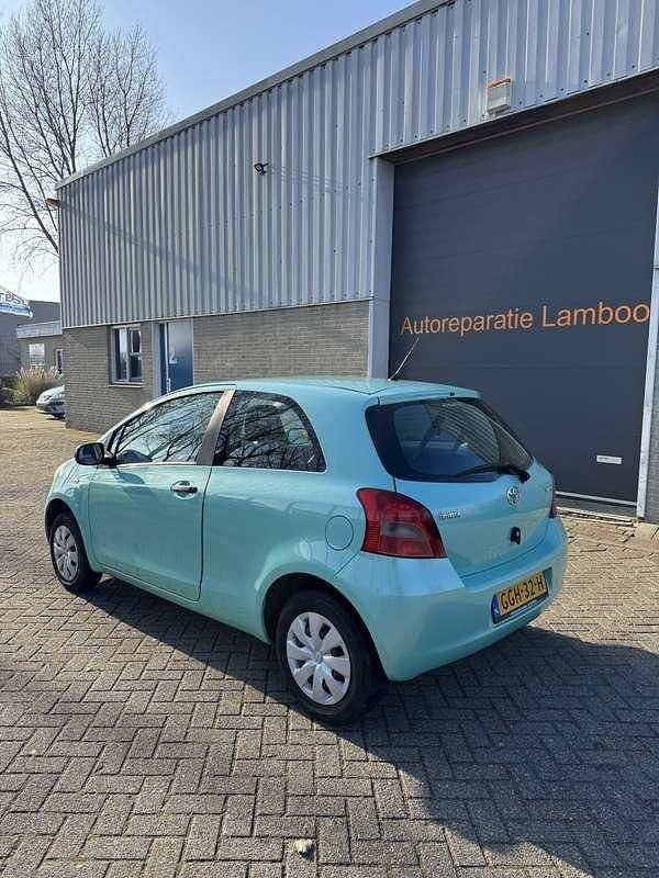 Occasion Toyota Yaris Terra 69 PK (50 kW) 2008 Groen MPV
