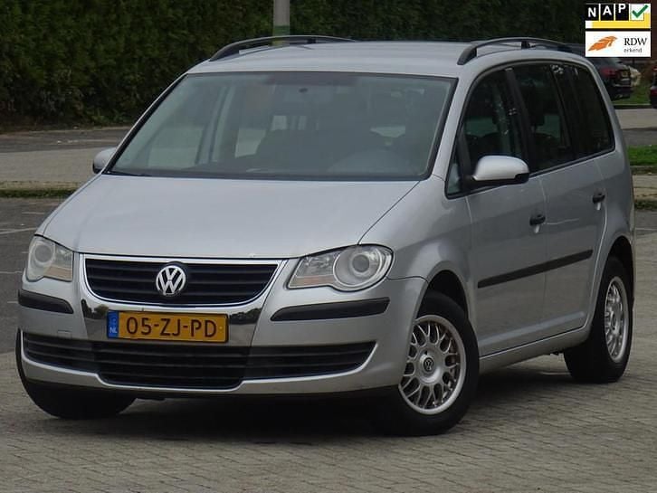 Grijs Occasion 2008 VW Touran MPV | € 2.499 (Super prijs) - Afbeelding 1/4