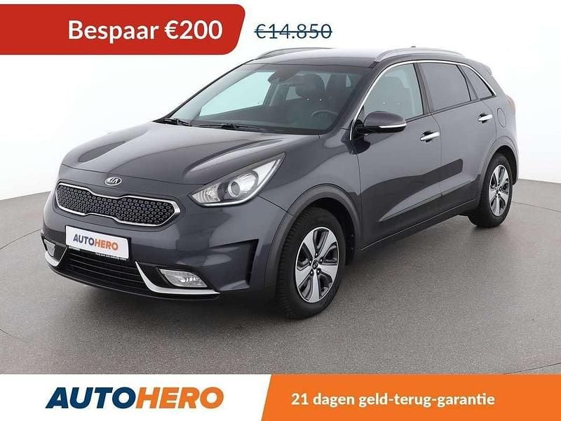 Grijs Gebruikt 2017 Kia Niro SUV | € 14.849 (Eerlijke prijs) - Afbeelding 1/3