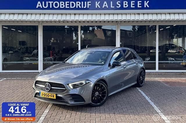 Grijs Gebruikt 2020 Mercedes A220 Premium Plus Hatchback | € 24.945 (Goede deal) - Afbeelding 1/4