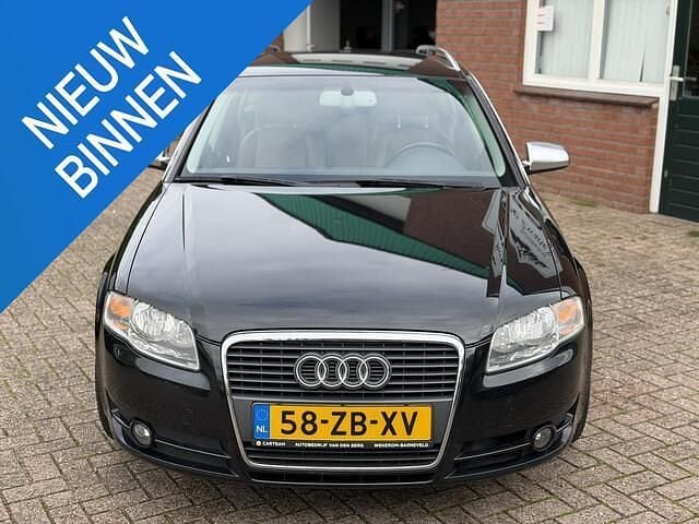 Zwart Gebruikt 2008 Audi A4 Basis Stationwagen | € 3.999 (Goede deal) - Afbeelding 1/4