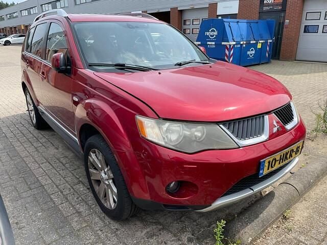 Rood Gebruikt 2009 Mitsubishi Outlander Instyle SUV | € 1.995 (Super prijs) - Afbeelding 1/4