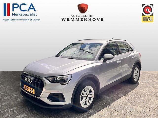 Grijs Gebruikt 2022 Audi Q3 Design SUV | € 28.950 (Goede deal) - Afbeelding 1/4