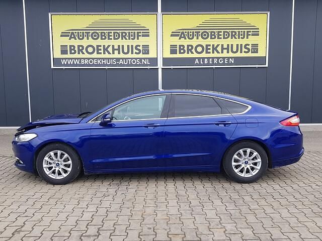 Occasion Ford Mondeo Titanium 120 PK (88 kW) 2016 Blauw (metallic) Hatchback