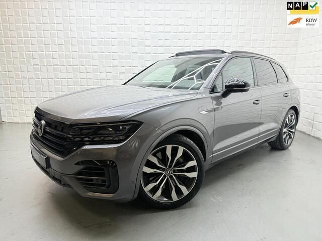 Grijs, metallic lak Gebruikt 2021 VW Touareg R SUV | € 49.999 (Goede deal) - Afbeelding 1/4