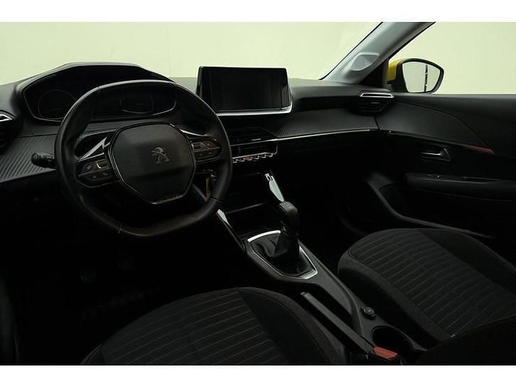 Occasion Peugeot 208 Active 75 PK (55 kW) 2021 Geel Hatchback