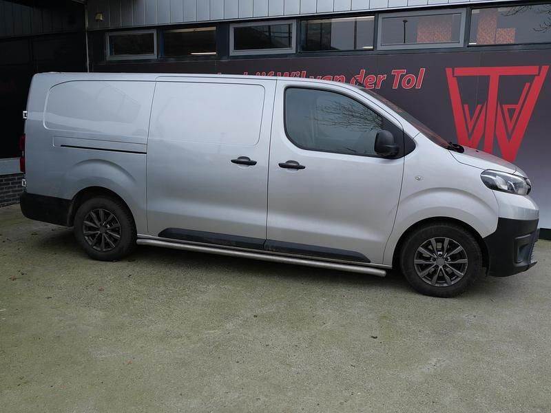 Zilver Gebruikt 2017 Toyota Proace Comfort Van | € 13.490 (Duur) - Afbeelding 1/4