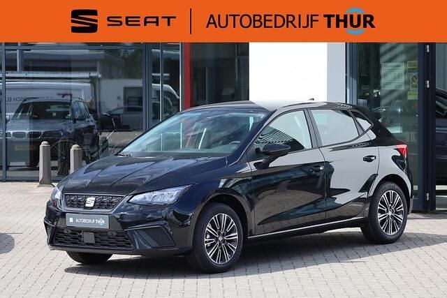 Zwart, metallic lak Nieuw 2025 Seat Ibiza Business Hatchback | € 29.120 (Iets duurder) - Afbeelding 1/4