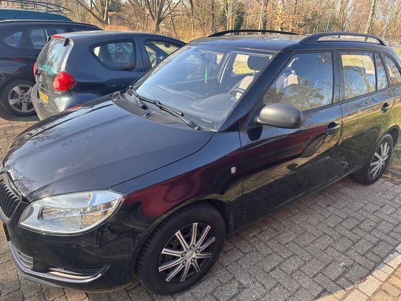Gebruikt 2013 Skoda Fabia Sedan | € 4.999 (Eerlijke prijs) - Afbeelding 1/4