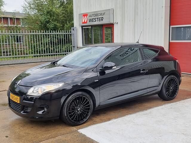 Zwart Gebruikt 2012 Renault Mégane GT Line GT-Line Coupé | € 4.750 (Eerlijke prijs) - Afbeelding 1/4