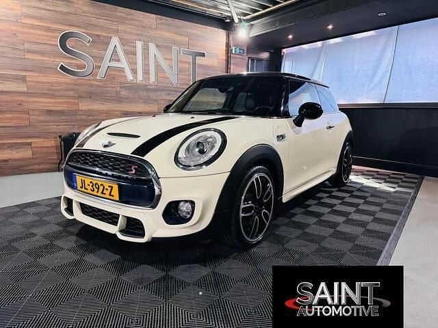 Wit Gebruikt 2016 Mini Cooper S Business Hatchback | € 14.950 (Eerlijke prijs) - Afbeelding 1/4