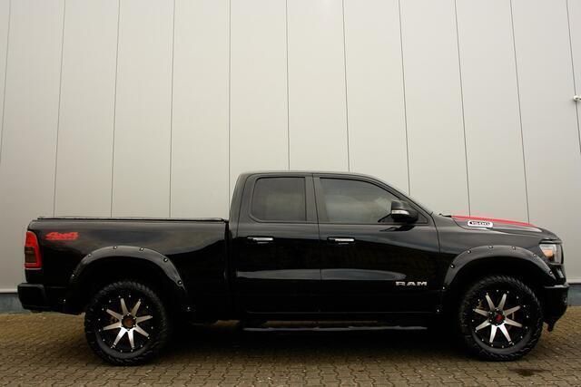 Zwart Gebruikt 2019 Dodge Ram Pickup | € 49.990 (Eerlijke prijs) - Afbeelding 1/4