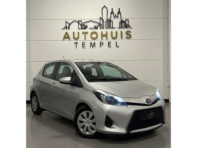 Occasion Toyota Yaris 75 PK (55 kW) 2013 Grijs Hatchback