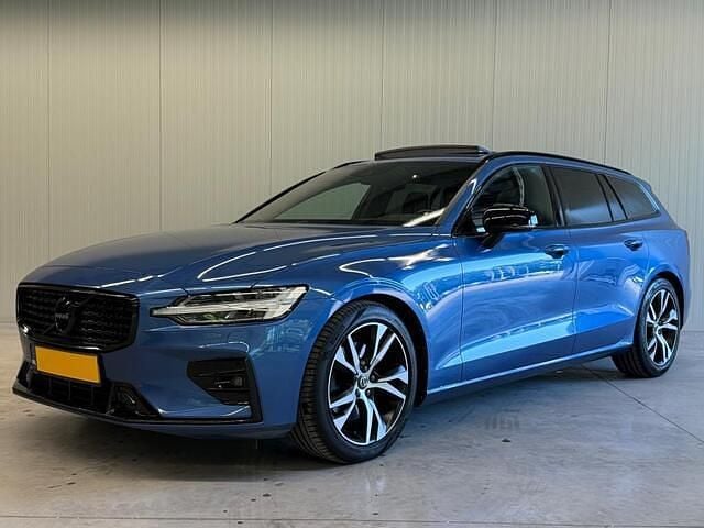 Blauw Gebruikt 2021 Volvo V60 R-Design Stationwagen | € 31.950 (Eerlijke prijs) - Afbeelding 1/4