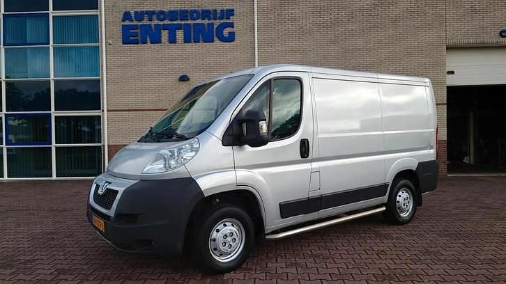 Gebruikt 2014 Peugeot Boxer Van | € 7.995 (Goede deal) - Afbeelding 1/4