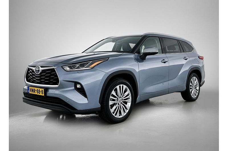Grijs Gebruikt 2022 Toyota Highlander Executive SUV | € 55.945 - Afbeelding 1/1