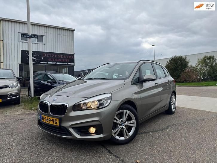 Occasion BMW 218 Sport Line 136 PK (100 kW) 2015 Grijs Stationwagen