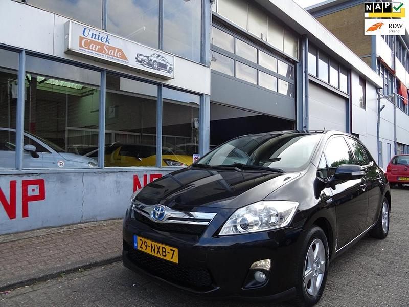 Zwart Gebruikt 2010 Toyota Auris Hybrid Hatchback | € 9.950 (Eerlijke prijs) - Afbeelding 1/4