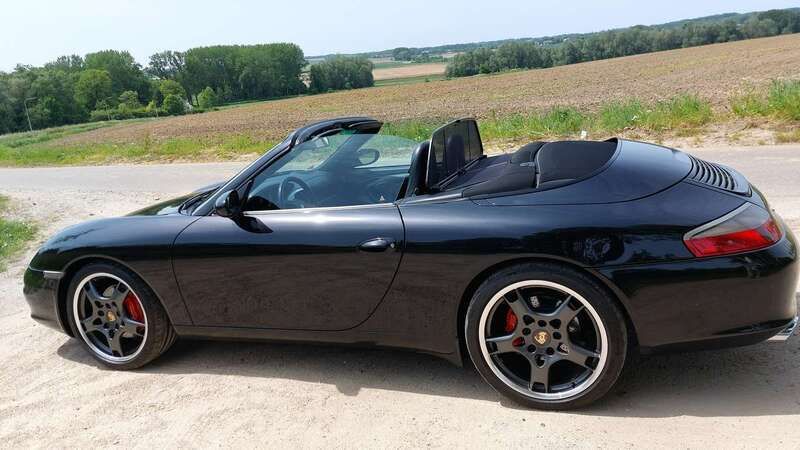 Zwart Gebruikt 2002 Porsche 911 Carrera Cabriolet Cabriolet | € 32.500 (Eerlijke prijs) - Afbeelding 1/4