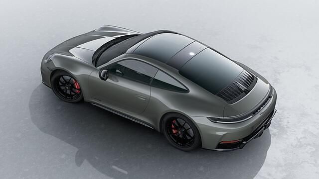 Nieuw Porsche 911 Carrera 4 GTS 540 PK (397 kW) 2026 Groen Coupé